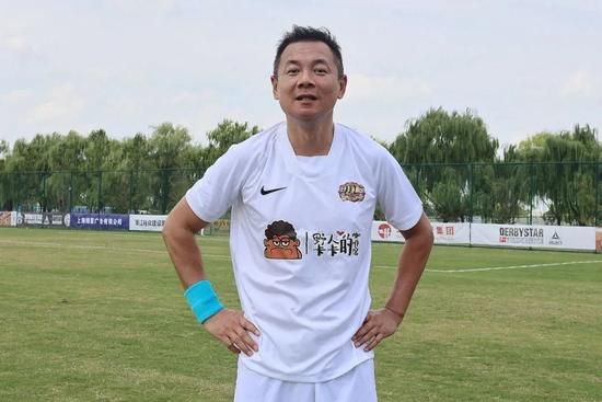 屁股又肥又大的农村老妇女