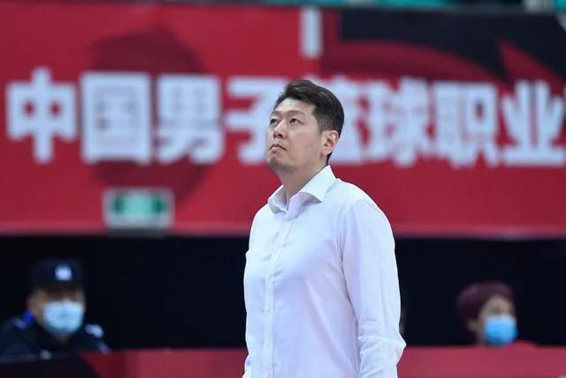 天海翼香汗女教师在线播放